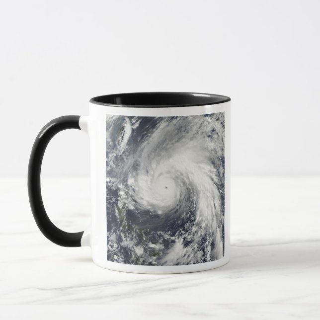 Toppen Typhoon Megi Mugg (Vänster)