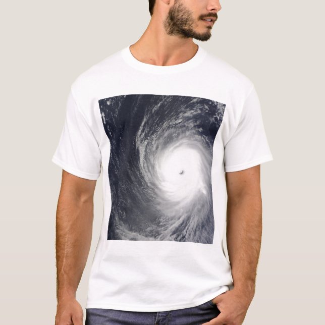 Toppen Typhoon Melor hovers over Pacific Oce T-shirt (Framsida)