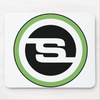 Toppmötemusen vadderar musmatta