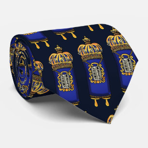 Torah med blåttsammet och utsmyckad Giltbeläggni Slips