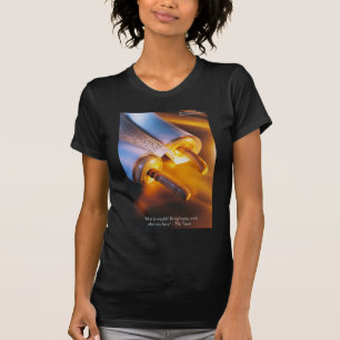 Torah-visdom (rikedom/lycka) presenter, muggar med t-shirt