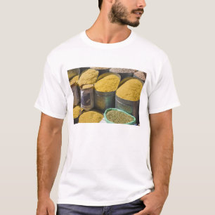 Torkad pasta och bönor till salu, Marrakech, 2 T Shirt