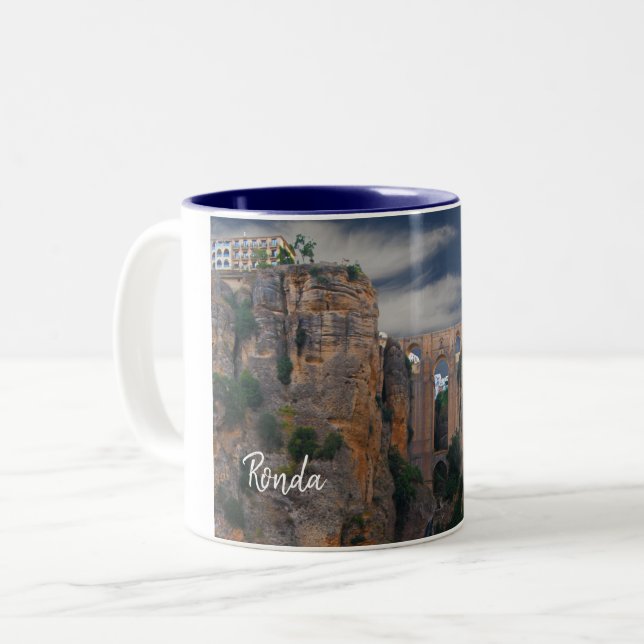 Torkning från Above- Ronda - Real Spain Två-Tonad Mugg (Framsida vänster)