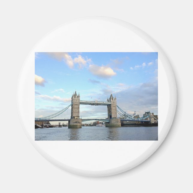 Torn Bridge-London Magnet (Framsidan)