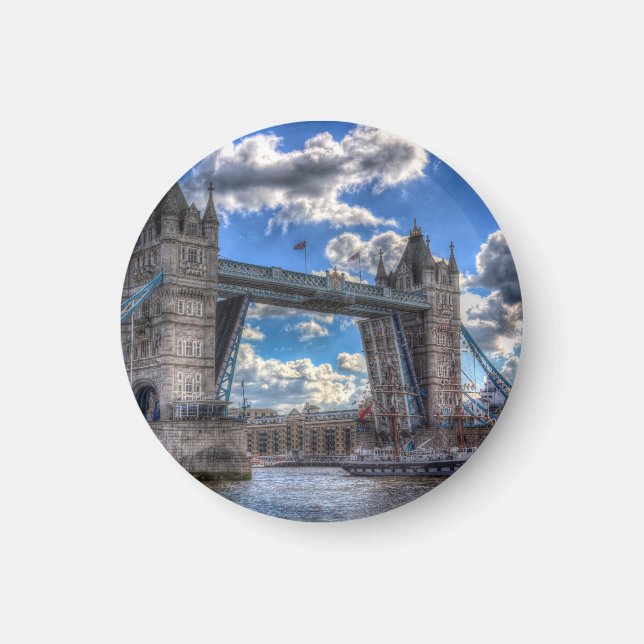 Torn Bridge London Magnet (Framsidan)