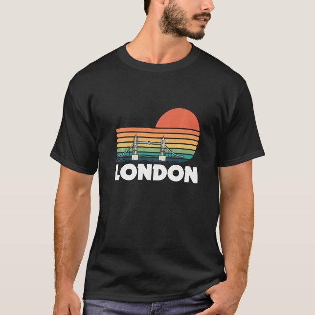 Torn Bridge London över teman i Underbara Storbrit T Shirt (Framsida)