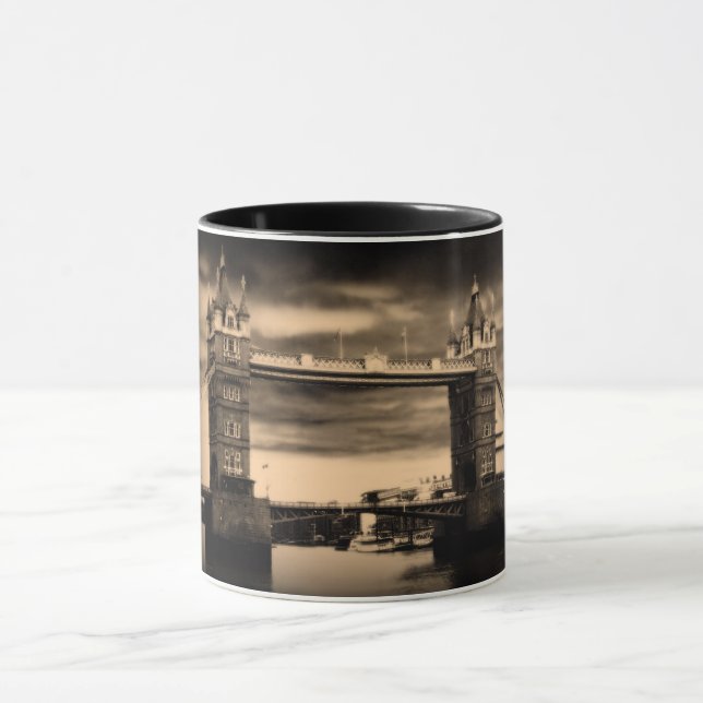 Torn Bridge Mugg (Center)