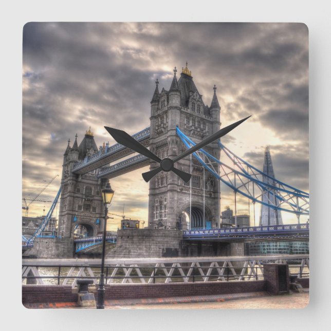 Torn Bridge & The Shard, London, England Fyrkantig Klocka (Framsida)
