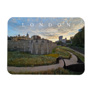 Torn i London vid solnedgångsmagnet Magnet
