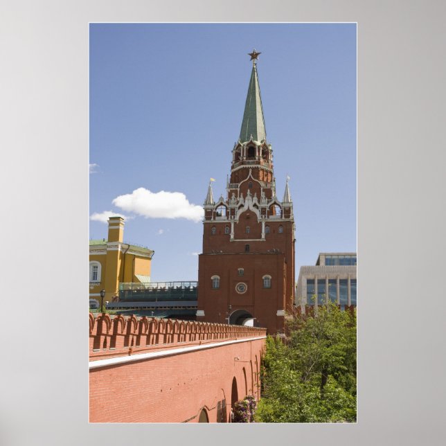 Torn Poster (Framsidan)