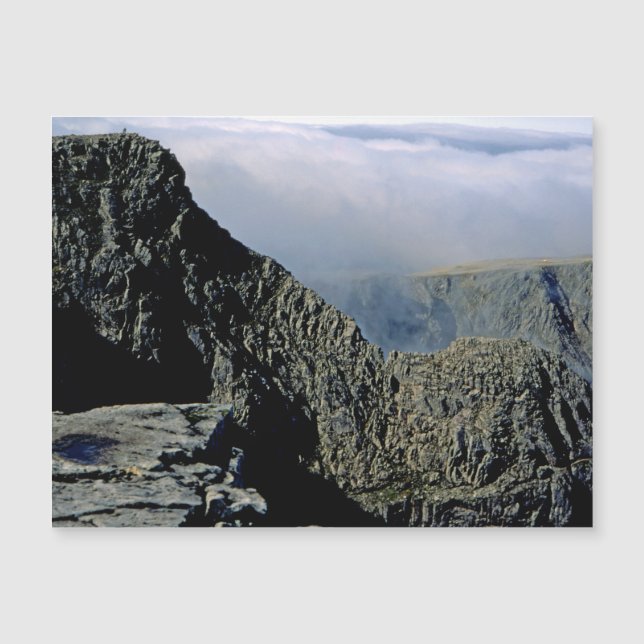 Torn Ridge Ben Nevis Skottland (Framsida)