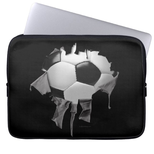 Torn Soccer Laptop Sleeve (Framsidan)