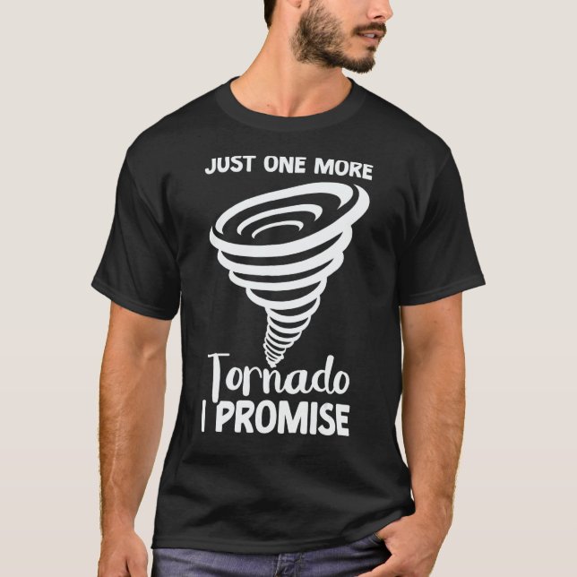 Tornado Storm Hurricane Weather Meteorologist Torn T Shirt (Framsida)