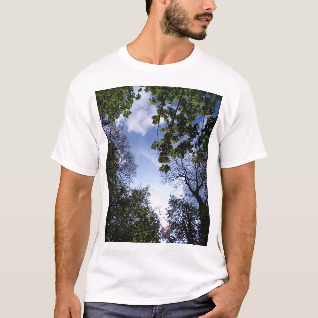 Tornfartyg i träd - en del av träd-serien t shirt (Framsida)