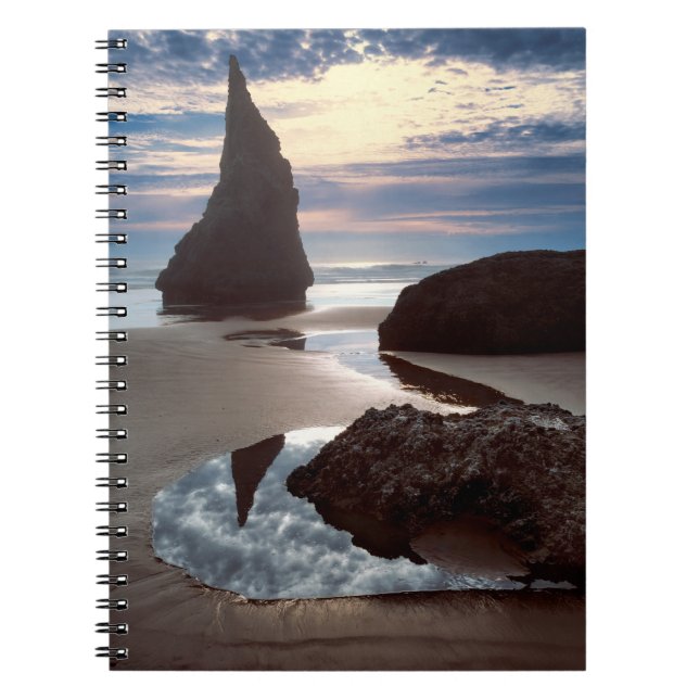 Törnformad havsstack | Face Rock Wayside, OR Anteckningsbok Med Spiral (Framsidan)