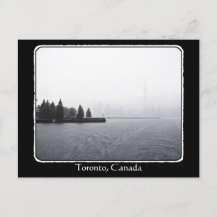 Toronto Harbour Skyline i Rain med gräns Vykort