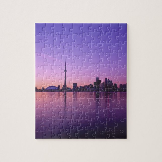 Torontos skyline på natten, Ontario, Kanada Pussel (Vertikal)