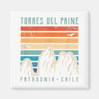 Torres del Paine T Shirt Retro Chile Mountain Hiki Magnet