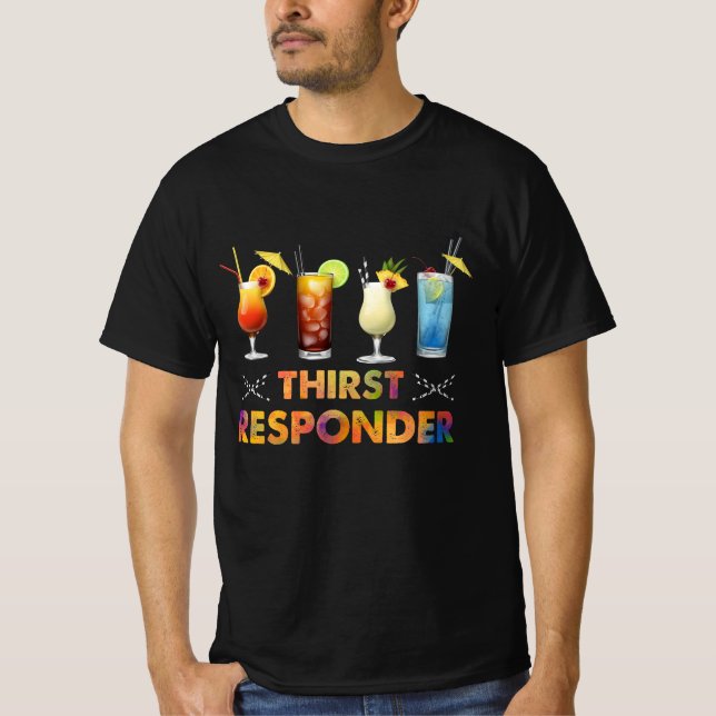 Törst Responder Funny Bartender Mixologi T Shirt (Framsida)