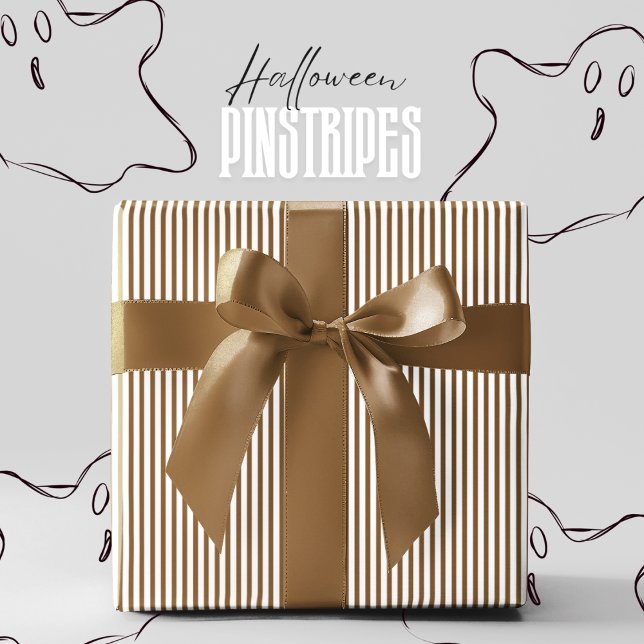 Tostad Caramel Brown & White Streck Halloween Presentpapper (Elegant Halloween Gift Wrap. Brown & White Pinstripe Pattern. Thin Brown & White Lines for Autumn.)