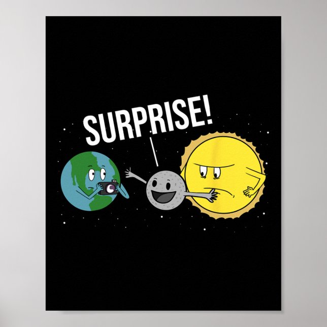 Total Solar Eclipse 2024 Funny Tecknad Måne Coveri Poster (Framsidan)