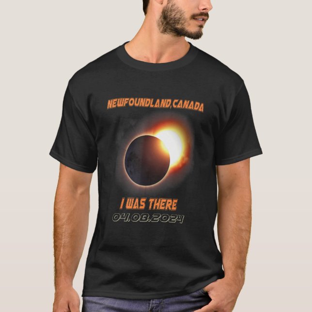 Total Solar Eclipse 2024 Newfoundland Kanada 1 T Shirt (Framsida)