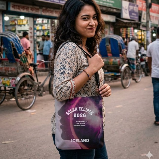 Total solar eclipse August 2026 text personalized Tygkasse (Skapare uppladdad)