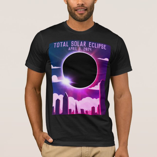 Total solcellsklippsverksamhet 8 april 2024 sol må t shirt (Framsida)