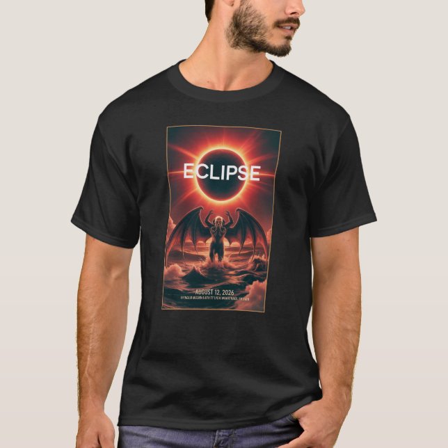 Total solförmörkelse 12 augusti 2026 Cthulhu Kosmi T Shirt (Framsida)