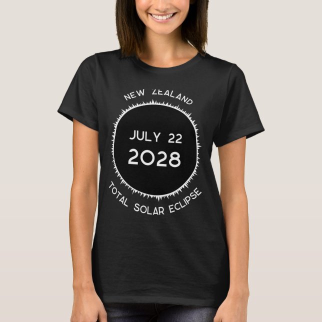 Total solförmörkelse 2028 Nya Zeeland  T Shirt (Framsida)