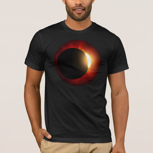 Total solförmörkelse Astronom Fire Ring T Shirt (Framsida)