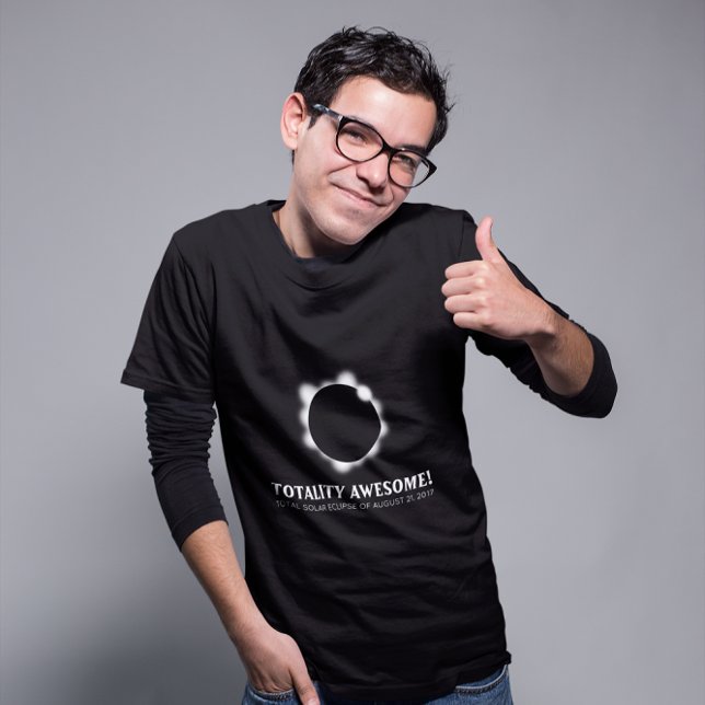 Totality Fantastisk Solar Eclipse T-shirt (Skapare uppladdad)