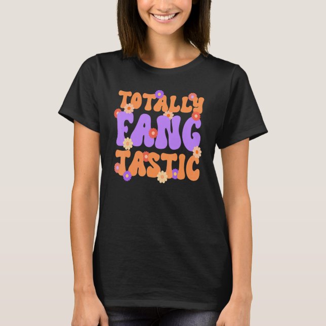 Totally Fangtastic Lila Orange Retro Halloween S T Shirt (Framsida)