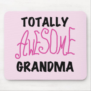 Totalt enorm mormor - rosa Tshirts och gåvor Musmatta