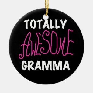 Totalt enorma Gramma rosa T-tröjagåvor Julgransprydnad Keramik