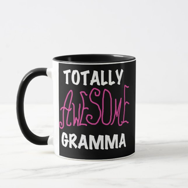 Totalt enorma Gramma rosa T-tröjagåvor Mugg (Vänster)