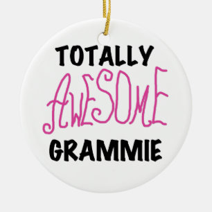 Totalt enorma Grammie rosa T-tröjagåvor Julgransprydnad Keramik