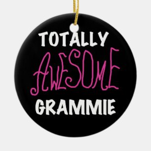 Totalt enorma Grammie rosa T-tröjagåvor Julgransprydnad Keramik
