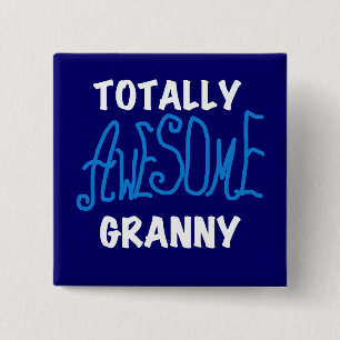 Totalt enorma GrannyblåttT-tröja och gåvor Knapp