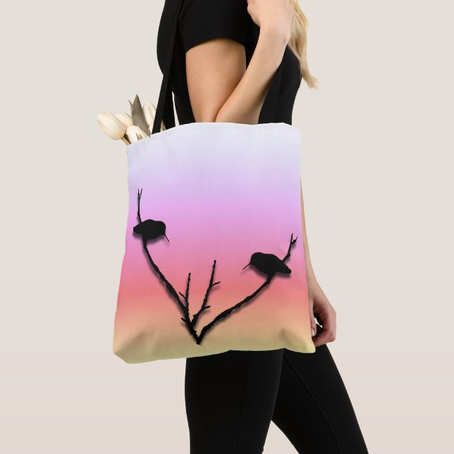Tote Bag (ao) - Hummingbird på Bare Träd Grenar Tygkasse (Närbild)