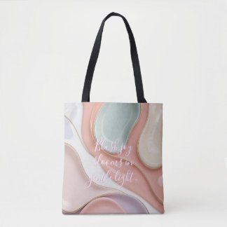 Tote bag in stylish abstract graphic tygkasse
