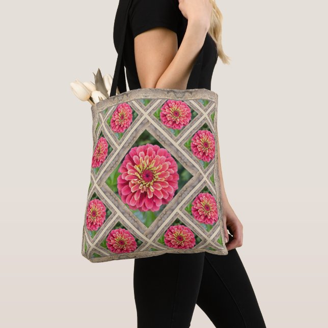 Tote Bag med Rosa Zinnias Tygkasse (Närbild)