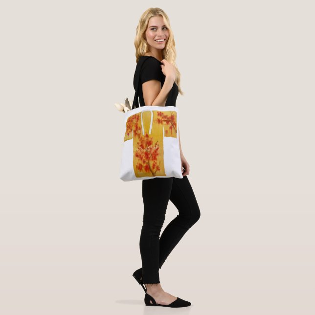 Tote bag with yellow and red nagajuban design tygkasse (På modell)