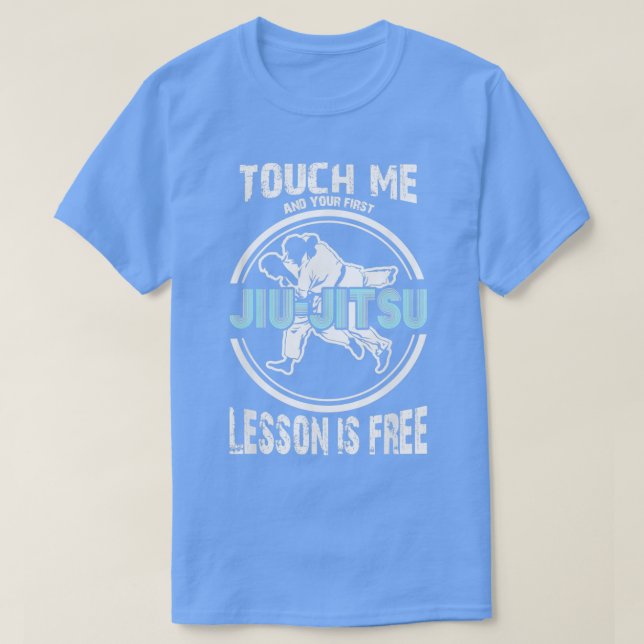 Touch Me First Jiu Jitsu Lesson är fri från Brasil T Shirt (Design framsida)