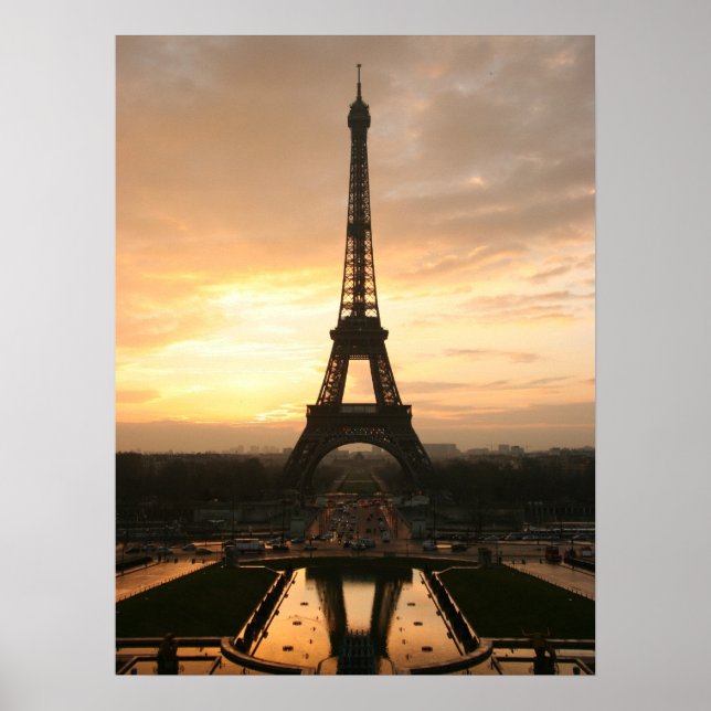 Tour eiffel vid soluppgången från trocadero poster (Framsidan)