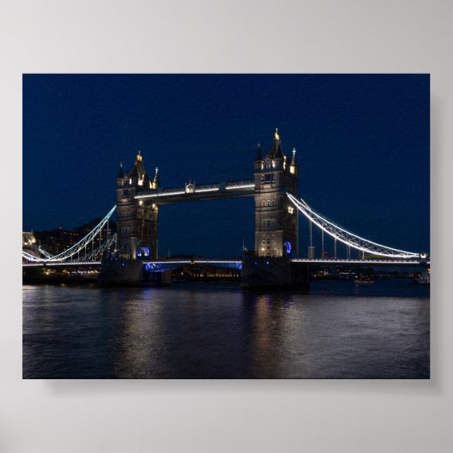 Tower bridge by night poster (Framsidan)