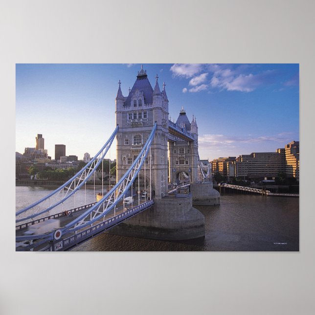 Tower Bridge in London Poster (Framsidan)