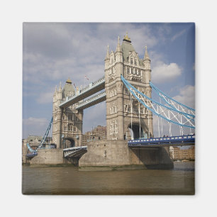 Tower Bridge och floden Themsen, London, Magnet