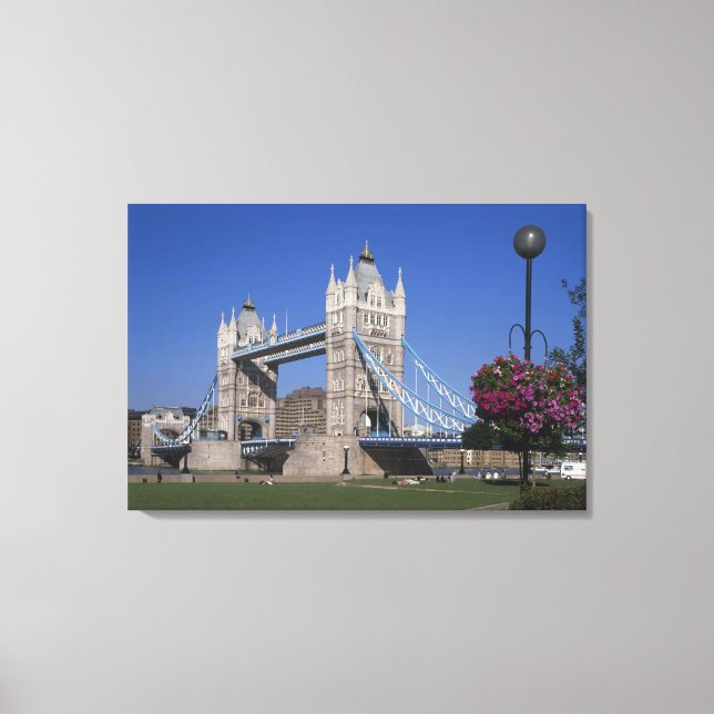 Tower Bridge, Themsen, London, England Canvastryck (Framsida)