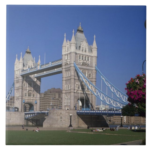 Tower Bridge, Themsen, London, England Kakelplatta (Framsidan)